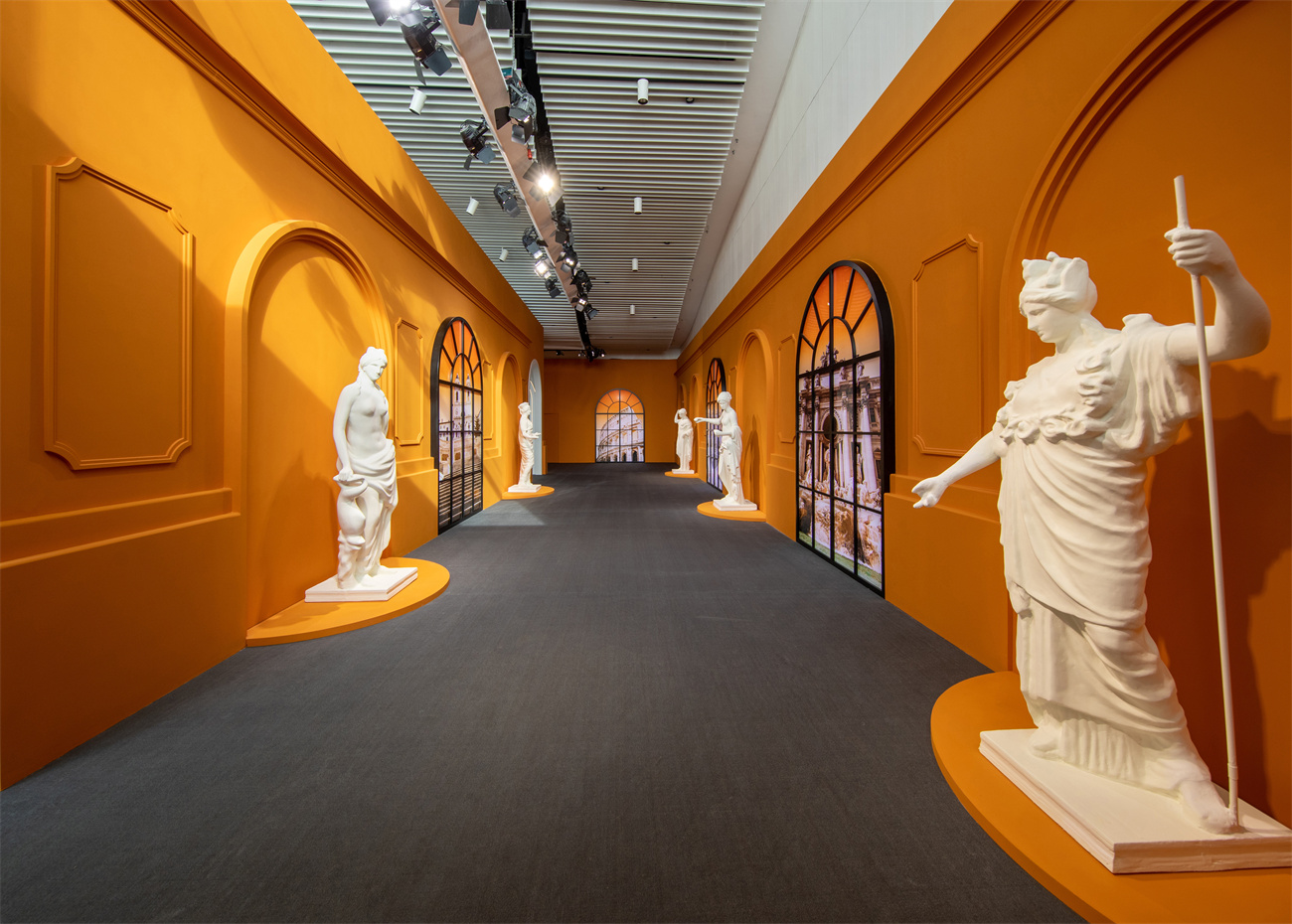 4_宝格丽MAGNIFICA ROMA意游未尽巡展(1).jpg