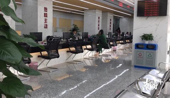 南山街道行政服务中心