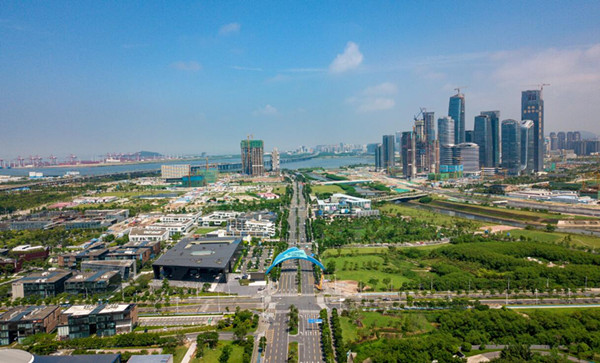 前海启动2019校园招聘 28个岗位 无国籍限制