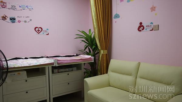 厕评行动走进政府窗口单位公厕 管理较好硬件