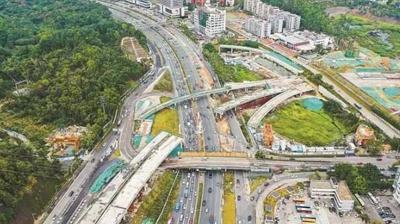 深新早点丨1月份深圳楼市价格环比下降0.1%，去年平均房租达…（25日）