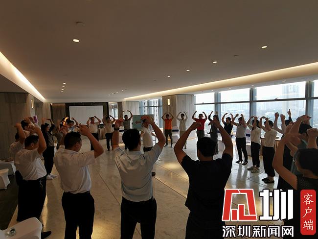 罗湖桂园街道举办“倾听心灵的声音”企服活动 为企业员工释放职场压力