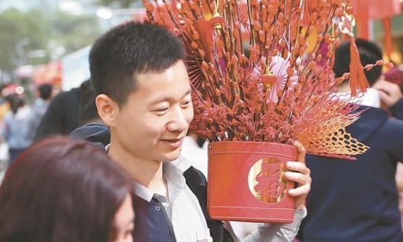 深圳早点 | 深圳白领年终奖平均8723元，全国排第20。你拿到手了么？（语音播报）