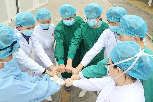 创新发热门诊流程 北中医深圳医院15小时搭建4分诊诊室