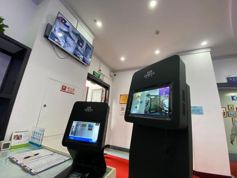 ​前海港籍创业团队10天推出智能热成像测温机器人