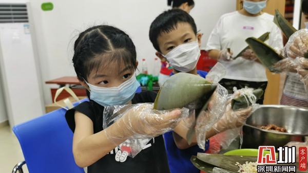 沙三社区开展忆古思今·粽情沙三端午节亲子活动