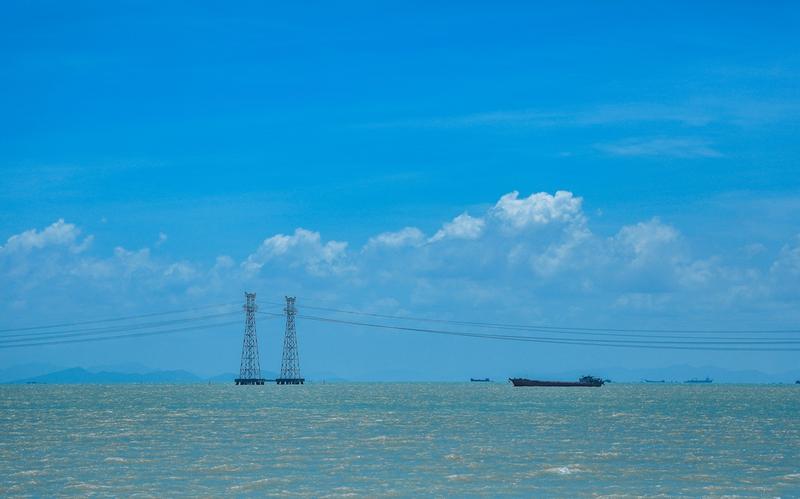 视频 | 跟着这个节奏 路过每一片“宝安蓝”