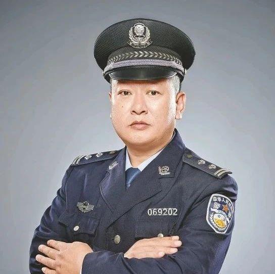每日警星 | 袁志林：让社区联动一盘棋