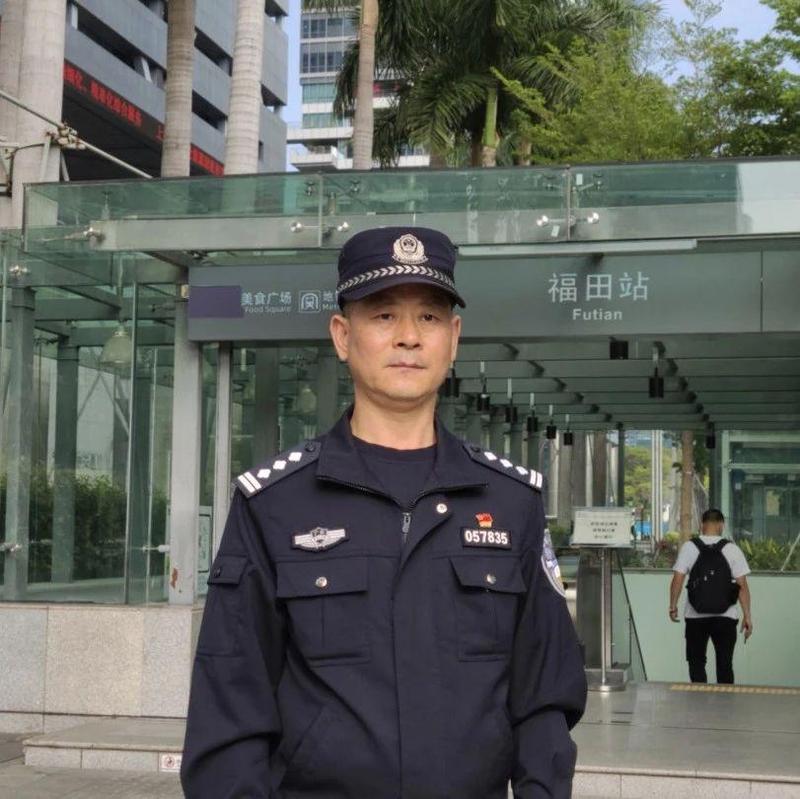 每日警星 | 周明举：“跑”出来的贴心社区警长