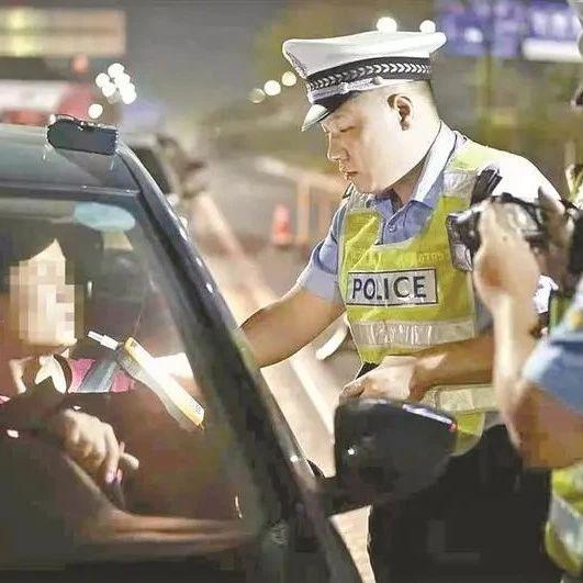 深圳市公安局交警支队龙岗大队平湖中队副中队长郑艺：铁骑青春 护航出行平安