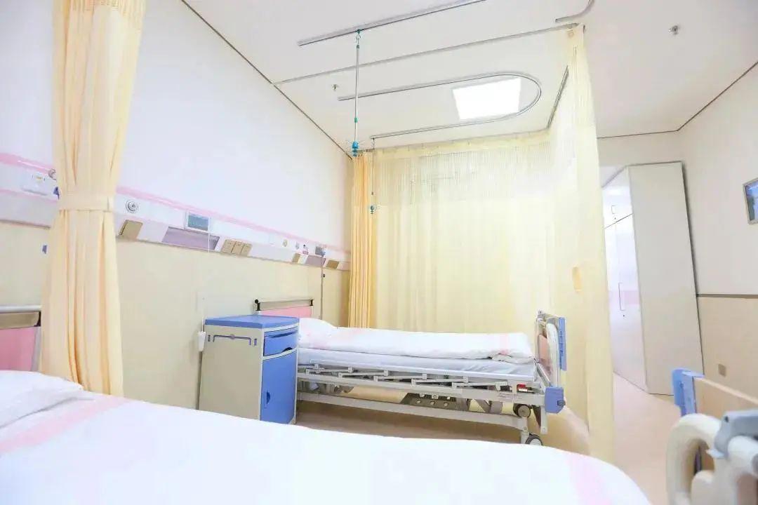 产后胸肋骨疼怎么回事顺产还是剖腹产？不用再纠结，看完就知道怎么选_https://www.jmylbn.com_新闻资讯_第28张