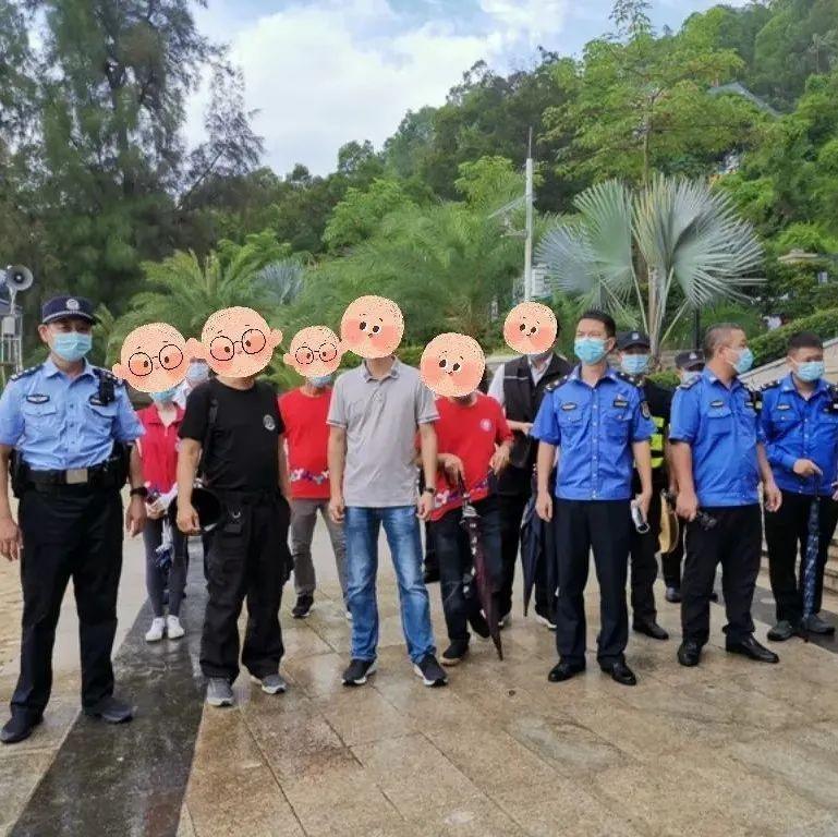 万家团圆，是他们在默默坚守岗位！