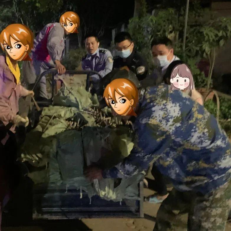 莫慌！群众路遇困难，巡逻民警来帮忙