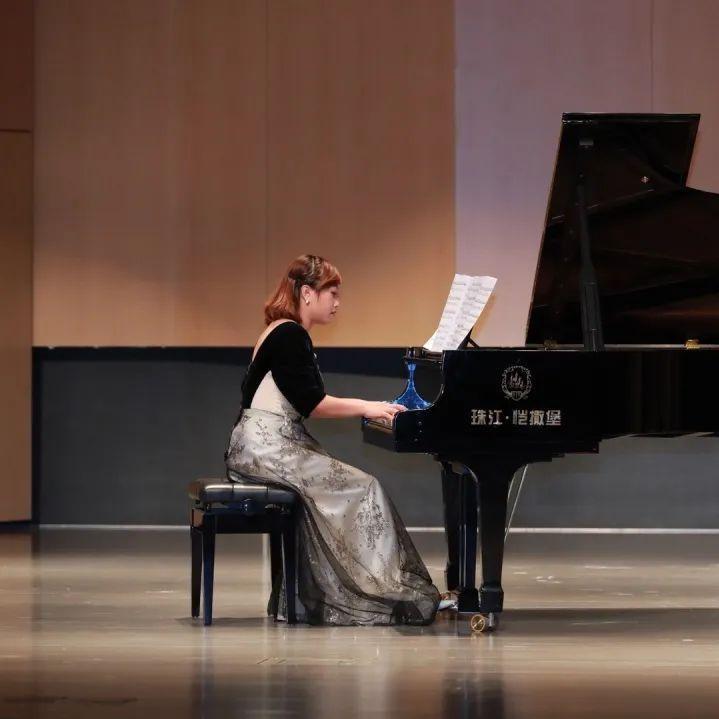 南山美育再添彩~前海时代二幼教师喜获省赛一等奖！