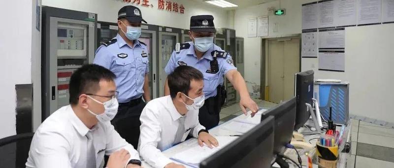 44分钟！一下子就被暖到了……