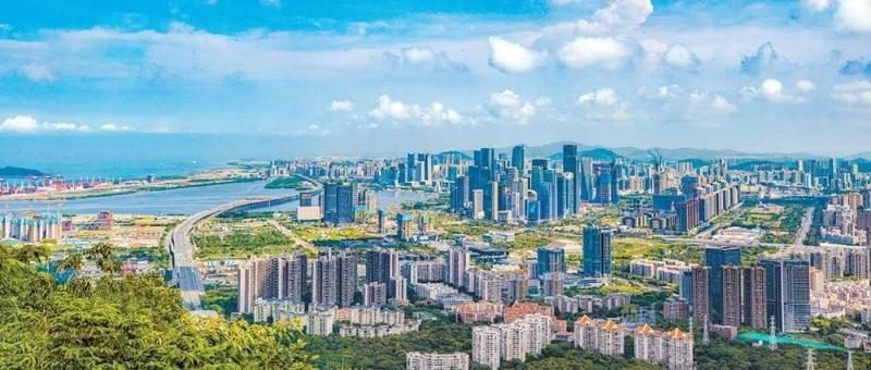 湾区竞合正宝安②| 做“追光者”：先进制造业的“三个中心”论