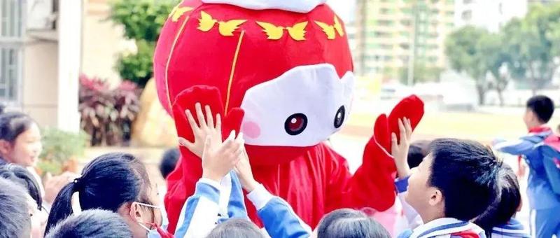 冬奥会吉祥物为福田娃打CALL，原来学校在......