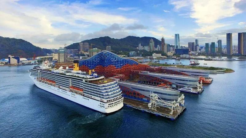 过去一年，南山科学防控精准施策，构筑起疫情防控的“钢铁防线”