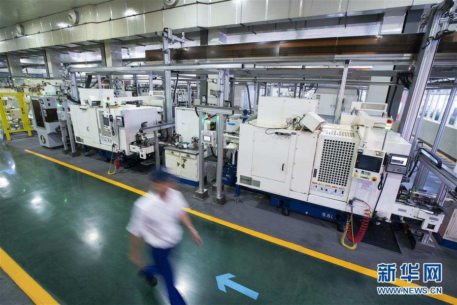 （壮阔东方潮 奋进新时代——庆祝改革开放40年）（9）砥砺奋进 转型升级——改革开放40年中国制造加速迈向“中高端”