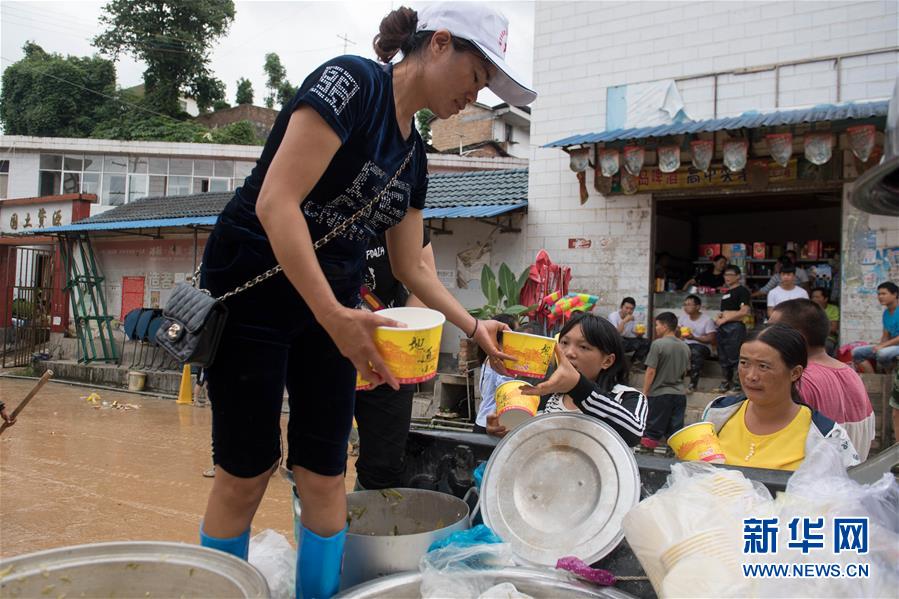 （突发事件）（3）云南麻栗坡洪涝灾害救援工作有序进行