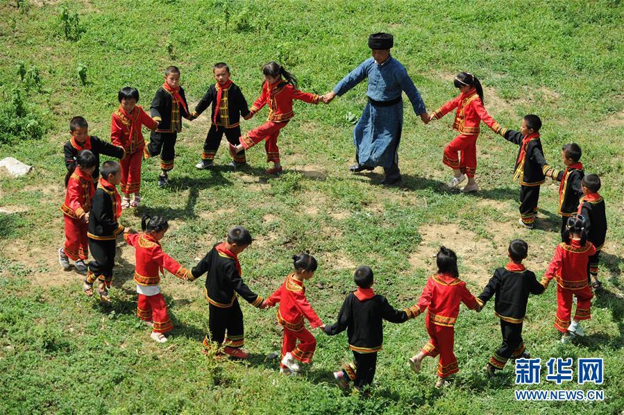 （教育）（7）乡村教师——用奉献坚守铺就农村孩子成才路