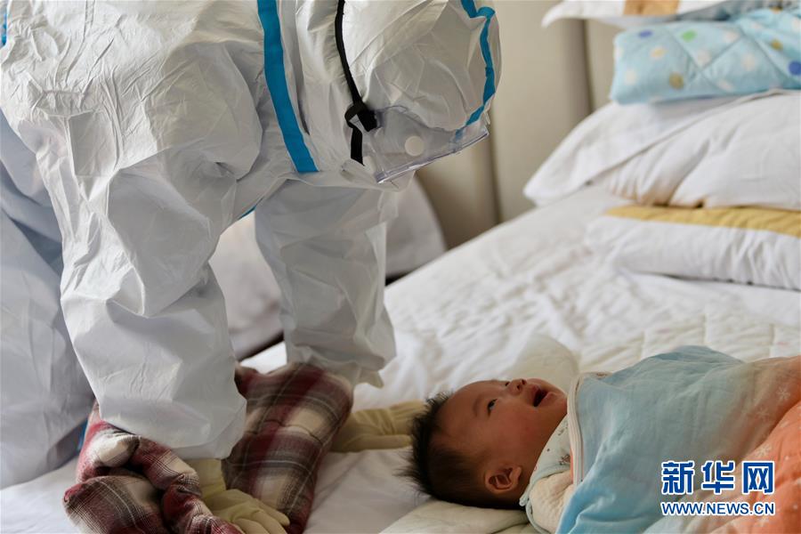 (社会)(3)“‘护士妈妈’麻烦再帮我照顾孩子14天”