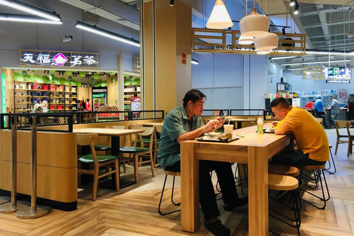 体验第一看 Carrefour Le Marché购物中心美食休闲街的蜕变秘笈