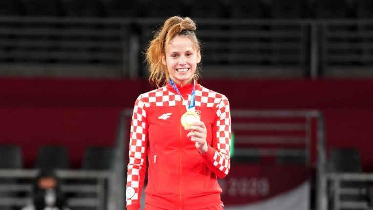 跆拳道女子67公斤级：克罗地亚选手耶利奇夺冠