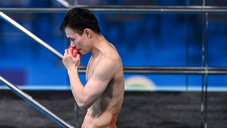 谢思埸：曾被告诫不能再跳水 七年后“逆天”夺双冠