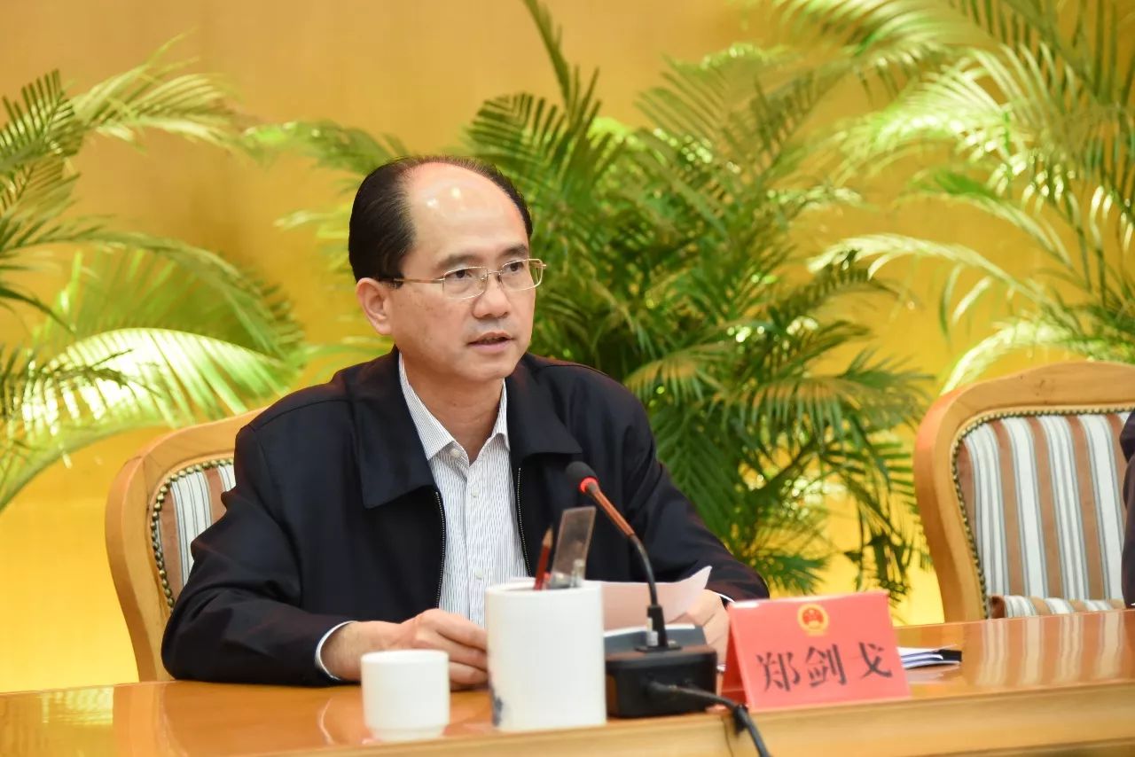 为此,上学君独家专访了市长郑剑戈.新建改扩建学校26所,新