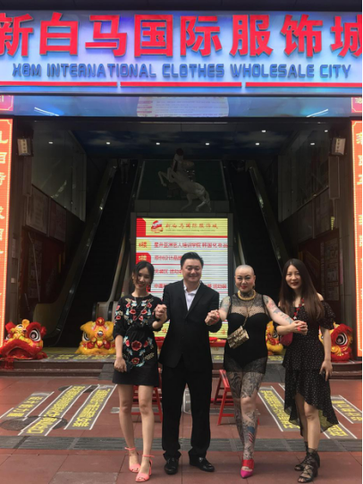 yj品牌入驻新白马品牌创始人amy冯惊艳亮相