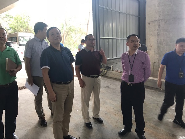 市城管局分类中心主任陈继东到南山区调研推动垃圾分类工作_深圳新闻