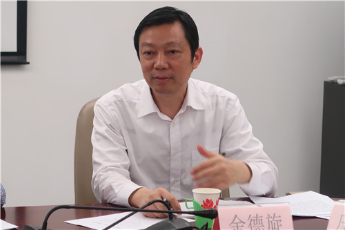 余德旋一行8人来我市开展"安全生产万里行——普法专题行"调研活动