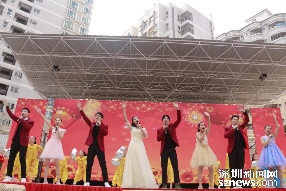 潜龙学校举行"携梦同行·相约2019"新年音乐会