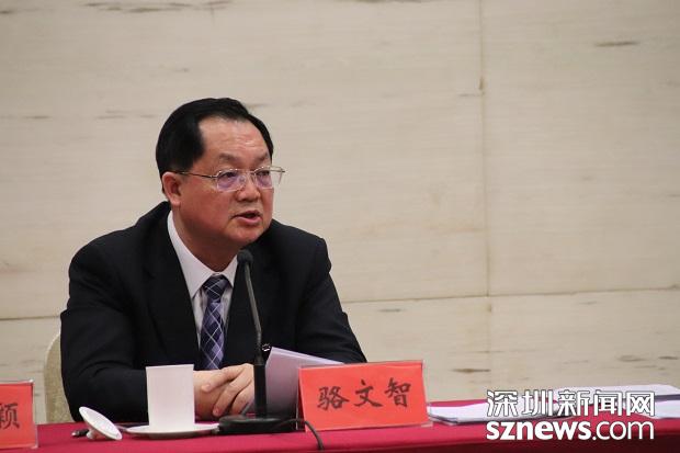骆文智进一步创新粤港澳大湾区合作体制机制