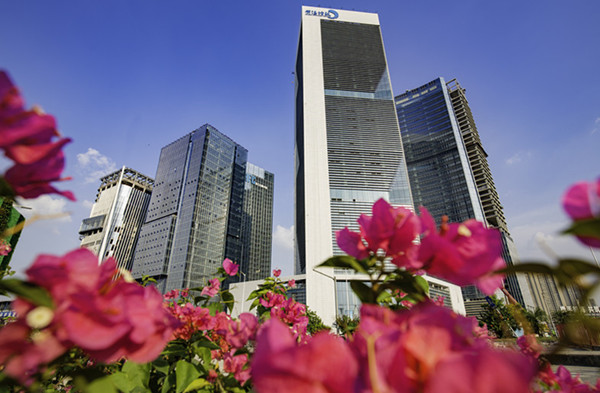 前海自贸大厦迎来首批客户平安智慧城市进驻
