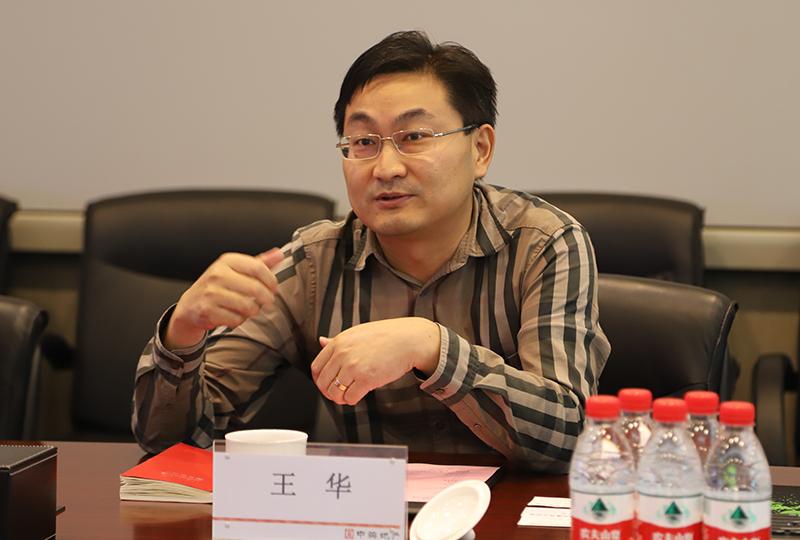 市建筑工务署胡汝林副署长带队前往中海地产调研交流