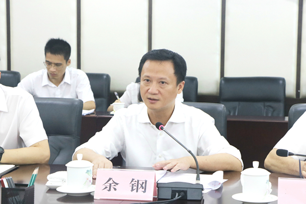 广东省国资委党委书记主任李成率队到深圳市国资委开展深调研