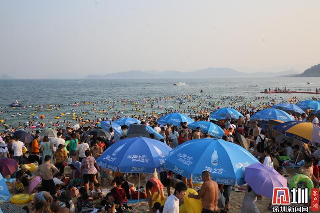 国庆黄金周大梅沙海滨公园连续三天达到预约上限值