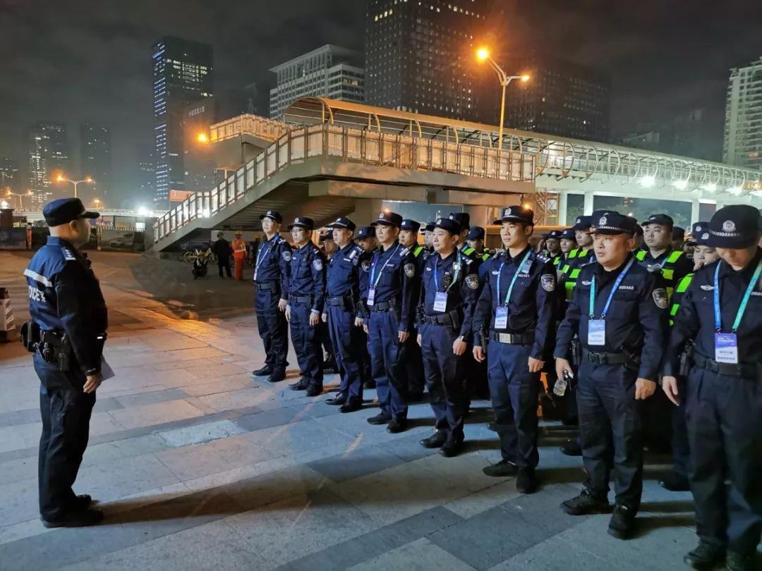 冲刺2019,福田警察护航"深马"展现新时代奋进力量