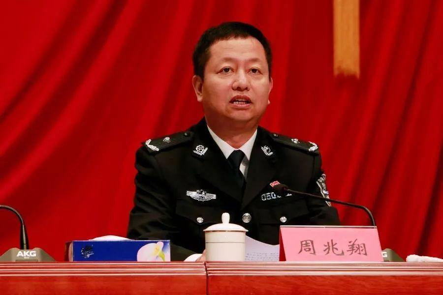 深圳市公安局党委副书记,常务副局长周兆翔表示过去一年宝安分局上下