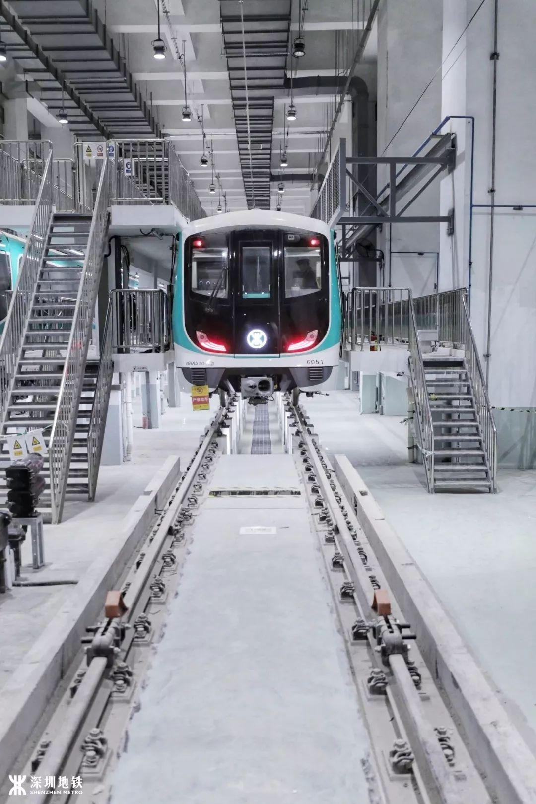松岗站)深圳地铁6号线一期工程1月17日上午地铁6号线「乳鸽号」再次闻