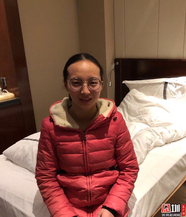 武汉前线医护缩影撇下1岁的娃她奔赴一线