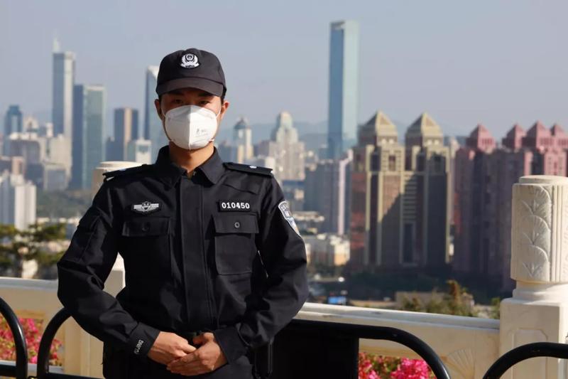展现责任与担当 福田辅警书写感人瞬间_深圳新闻网