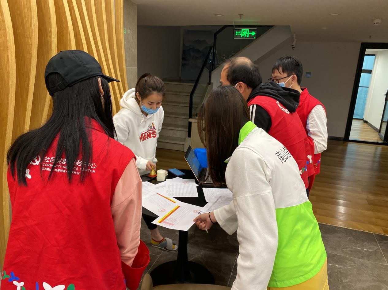 防疫禁毒双向行动 桃源社工逆风而上走进企业宣传禁毒知识