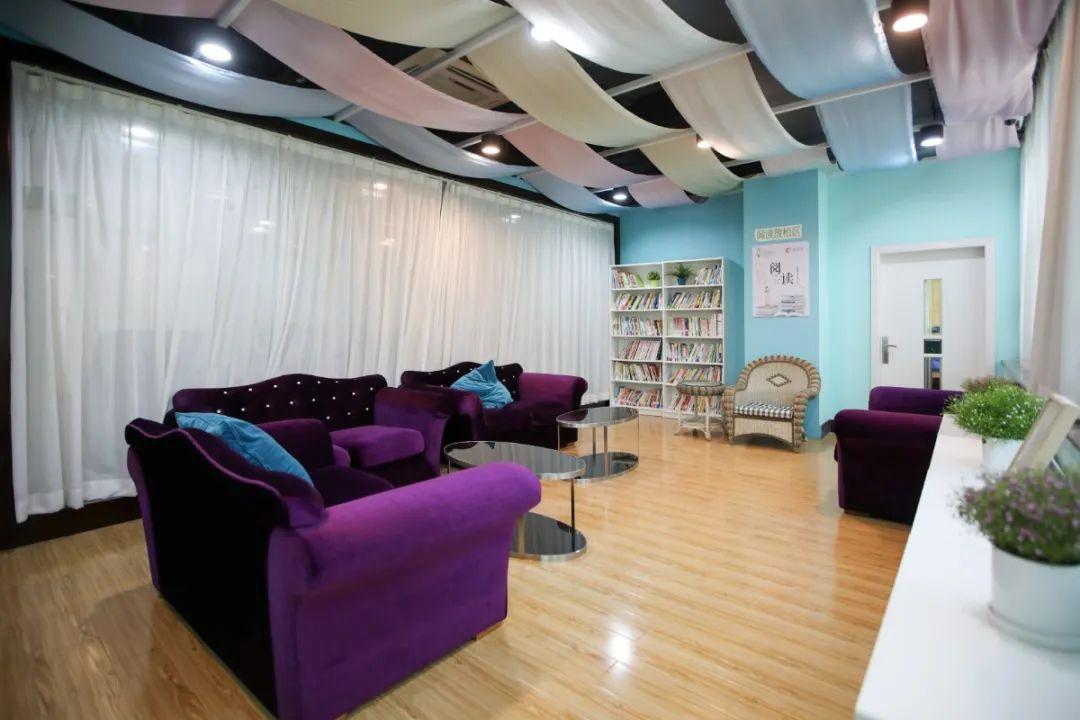 滑动查看下一张图片>>她时光·女性减压馆她力量·妇儿社会组织众创