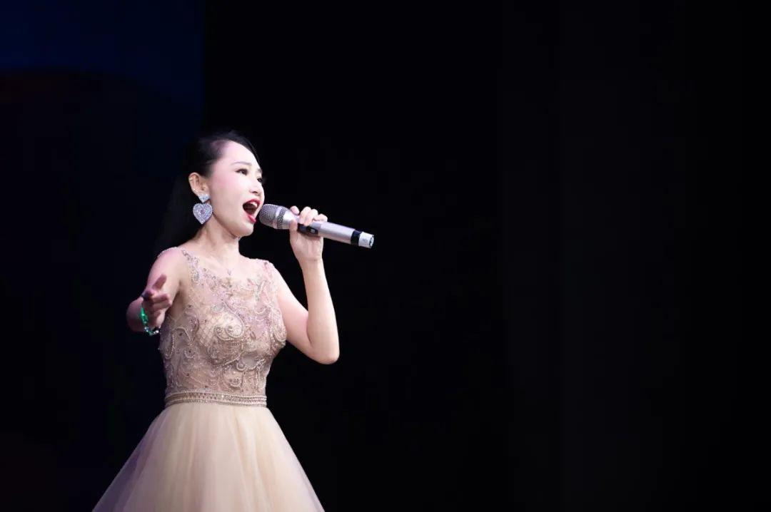 了多首经典金曲范媛媛,何建豪,王景,曹文娟,严斌等深圳优秀歌唱家马腾