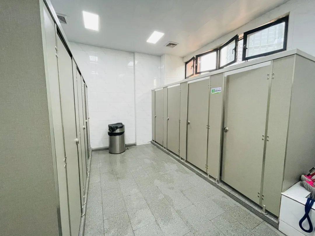 厕所环境大提升龙岗校园更文明