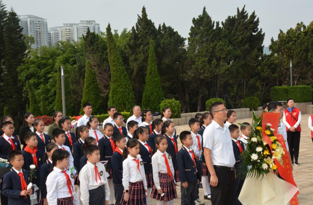 东湾小学▲松坪学校▲深大教育集团附属实验小学▲卓雅小学▲道尔顿