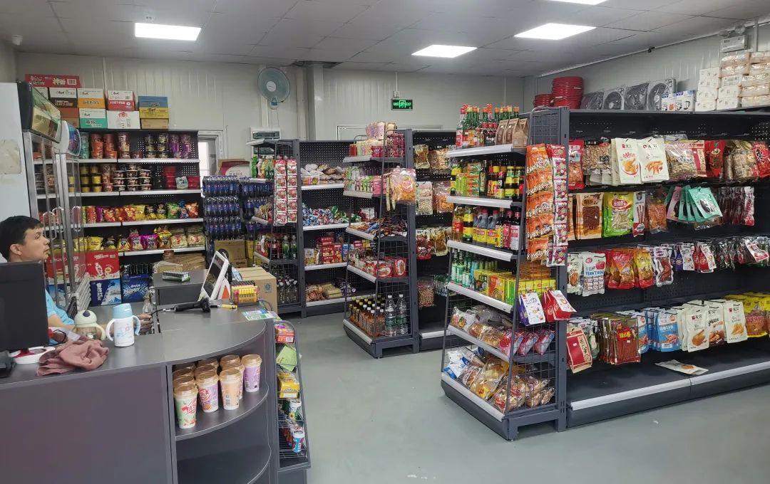 学史力行·我为群众办实事 | 坝光片区三期临建便民生活超市开业啦!_